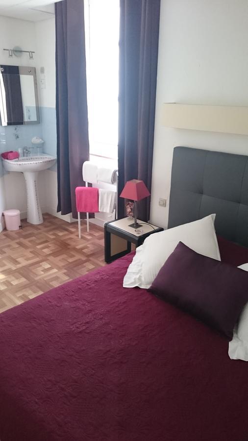 Au Georges VII Hotel Bayeux Ngoại thất bức ảnh